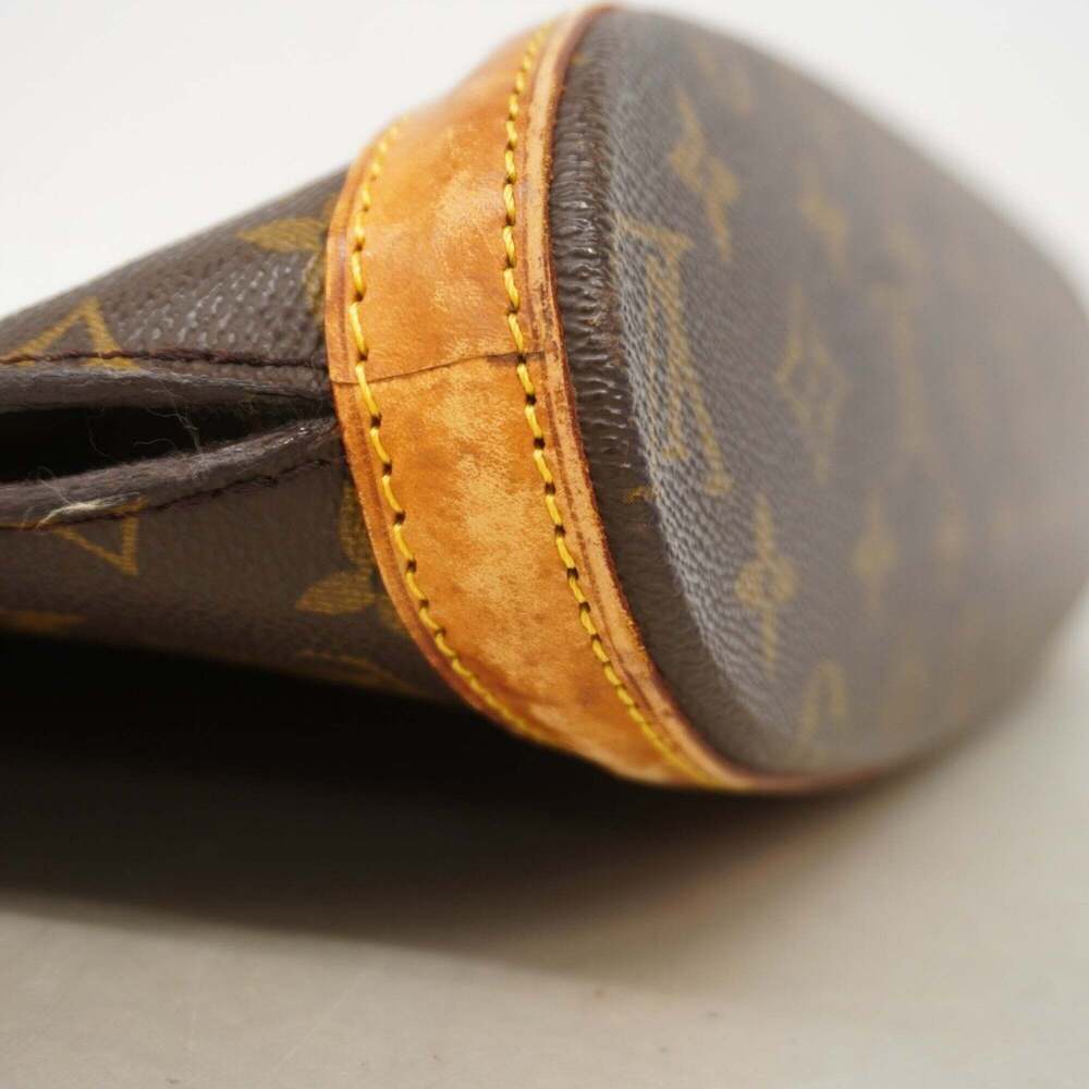 LOUIS VUITTON Brown Monogram Tote Bag - Picture 6 of 12